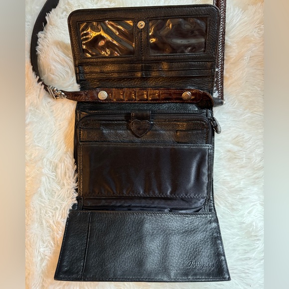 Vintage Brighton Crossbody - Picture 2 of 9